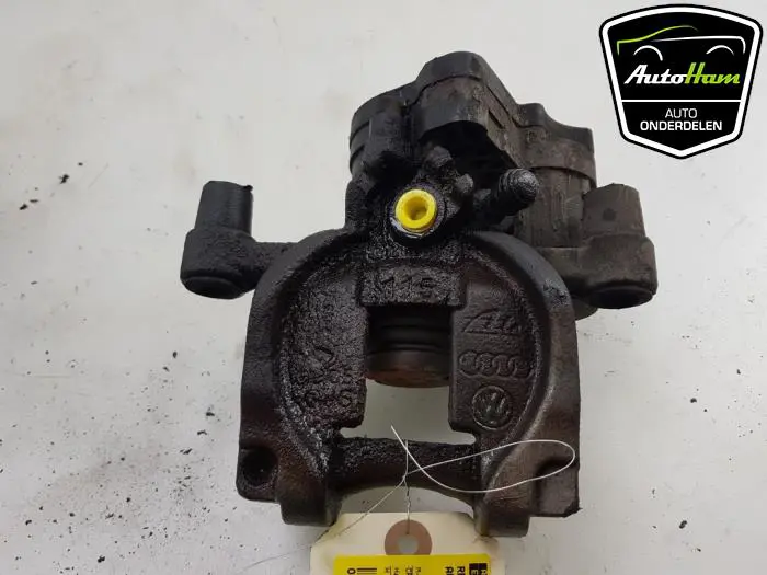 Remklauw (Tang) links-achter Audi A3
