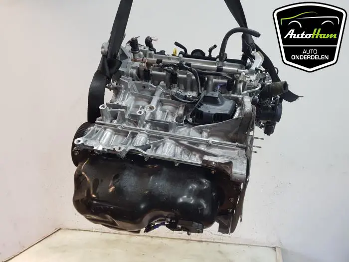 Motor Mazda 3.