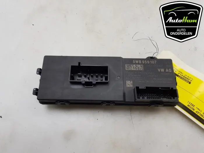 Module achterklep motor Skoda Octavia