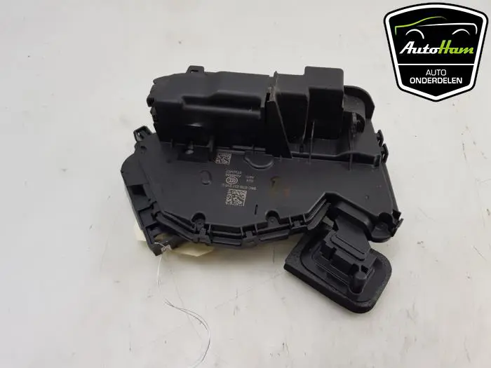 Deurslot Mechaniek 4Deurs rechts-voor Skoda Octavia