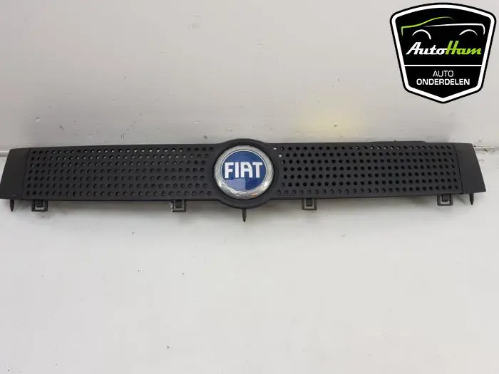 Grille Fiat Panda