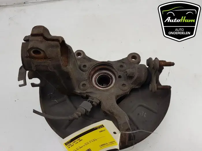 Fusee links-voor Volkswagen Golf