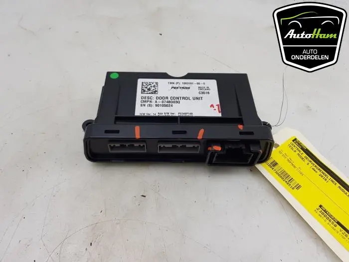 Centrale Deurvergrendelings Module Tesla Model S