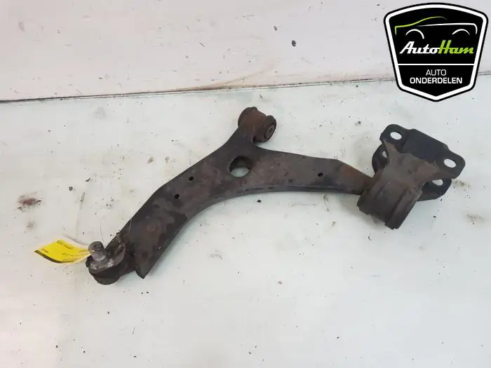 Draagarm links-voor Volvo V40
