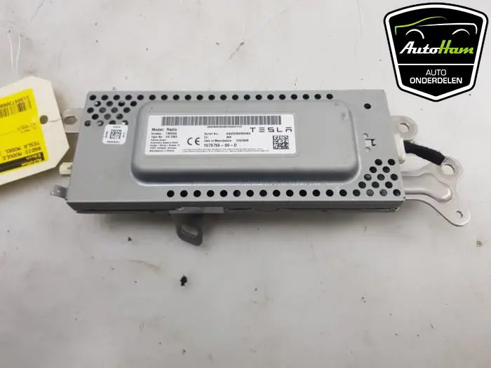 Radio module Tesla Model 3
