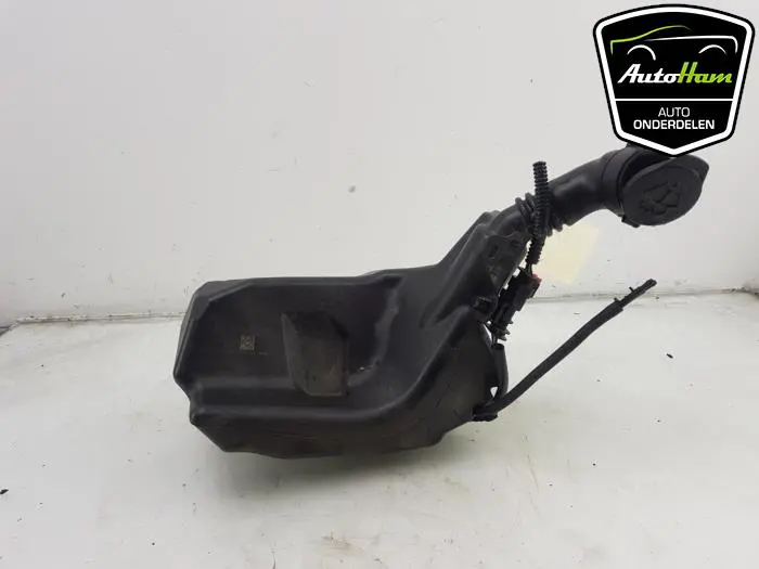 Ruitensproeiertank voor Tesla Model 3