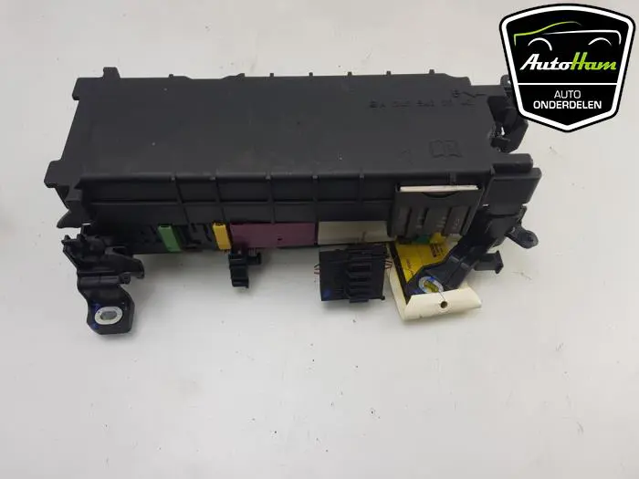 Zekeringkast Mercedes GLA
