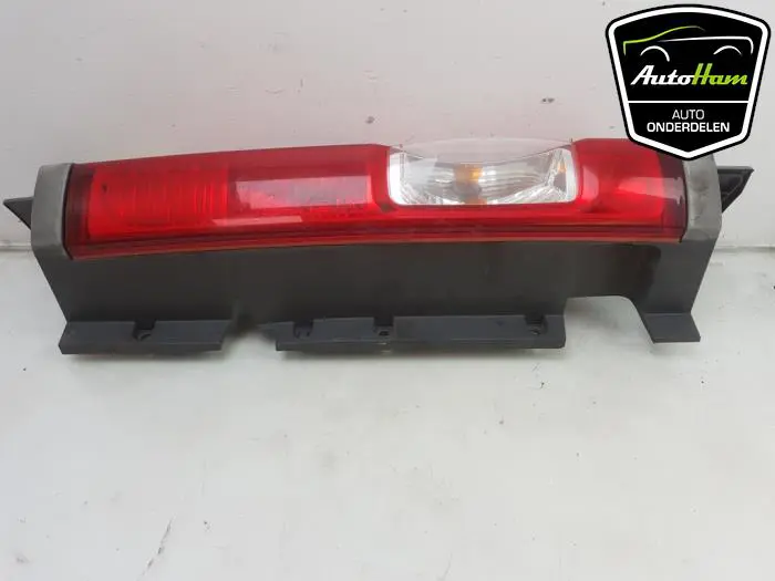 Achterlicht rechts Nissan Primastar