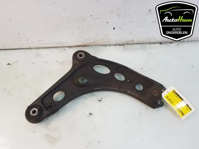 Draagarm links-voor Nissan Primastar