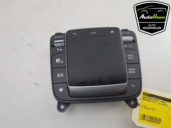 Radiobedienings paneel Mercedes CLA