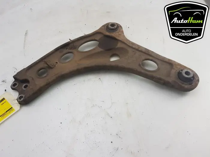 Draagarm links-voor Renault Trafic