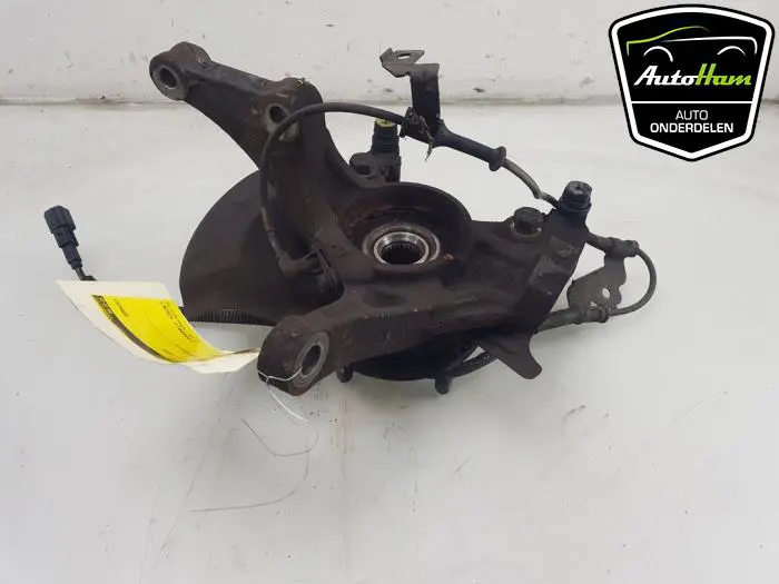 Fusee links-voor Hyundai I20
