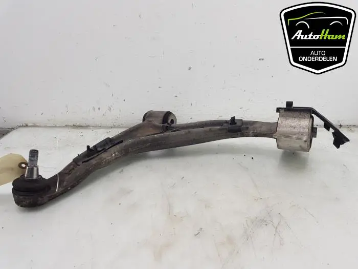 Draagarm links-voor Mercedes GLA