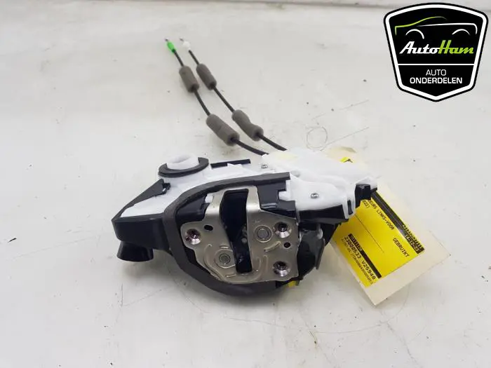 Deurslot Mechaniek 4Deurs links-voor Toyota Yaris