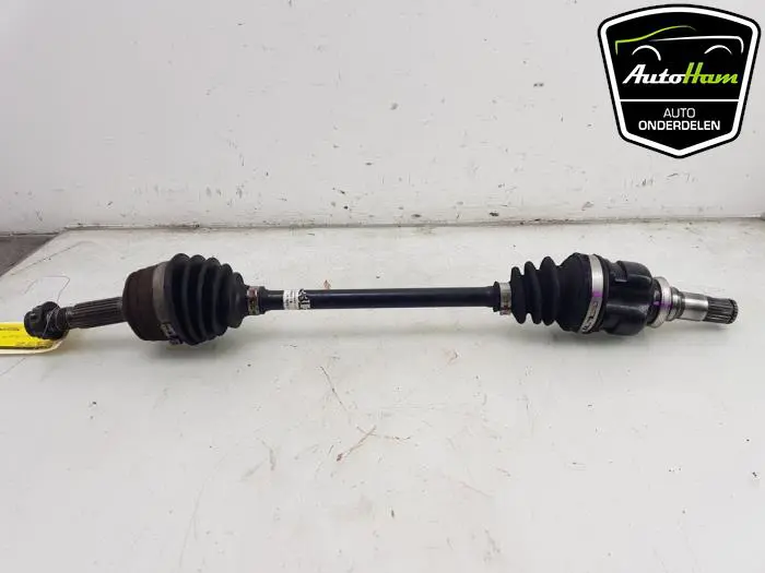 Aandrijfas links-voor Peugeot 108