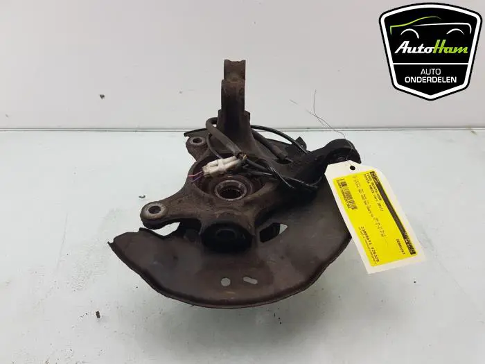 Fusee rechts-voor Toyota Yaris