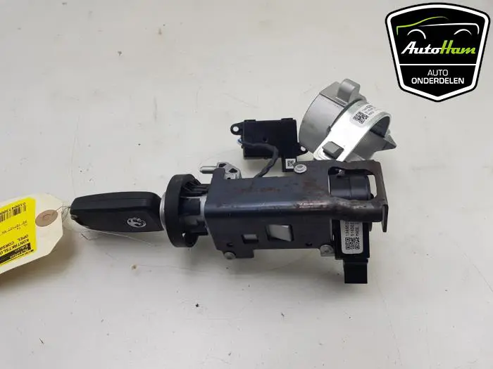 Kontaktslot+Sleutel Opel Corsa