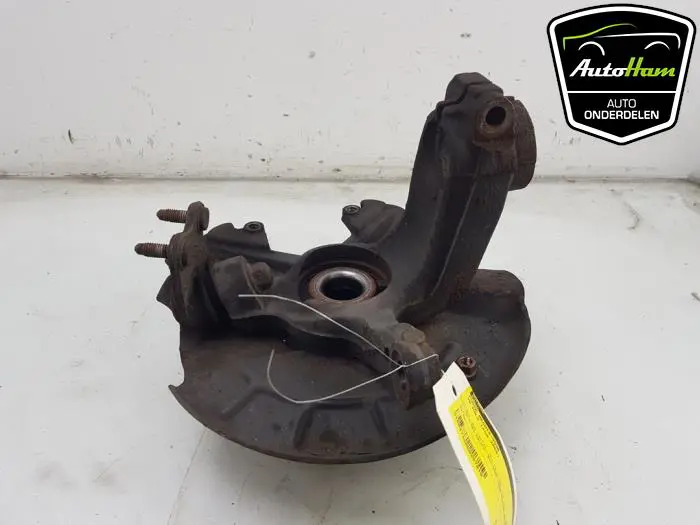 Fusee rechts-voor Volkswagen Polo