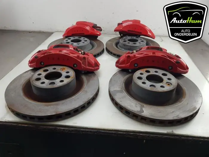 Remmenset compleet voor+achter Tesla Model S