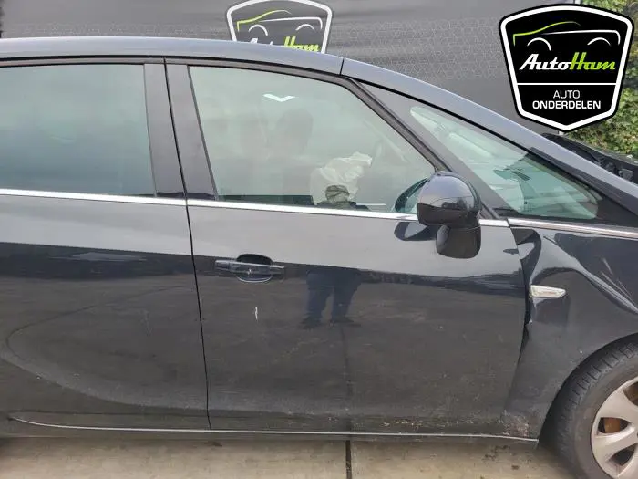 Portier 4Deurs rechts-voor Opel Zafira