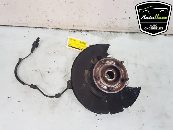 Fusee rechts-voor Opel Zafira