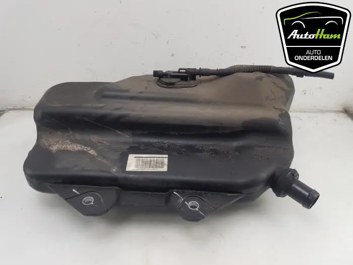 Adblue tank Mercedes Vito