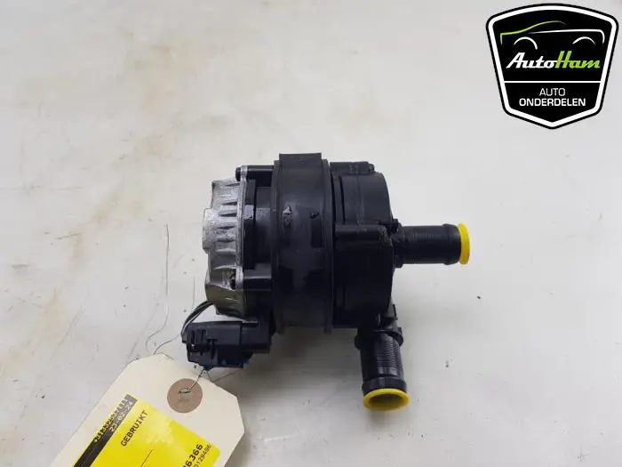 Extra waterpomp Renault Express