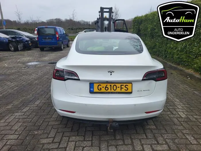 Achterklep Tesla Model 3