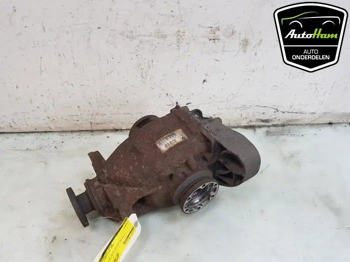 Differentieel achter BMW 3-Serie