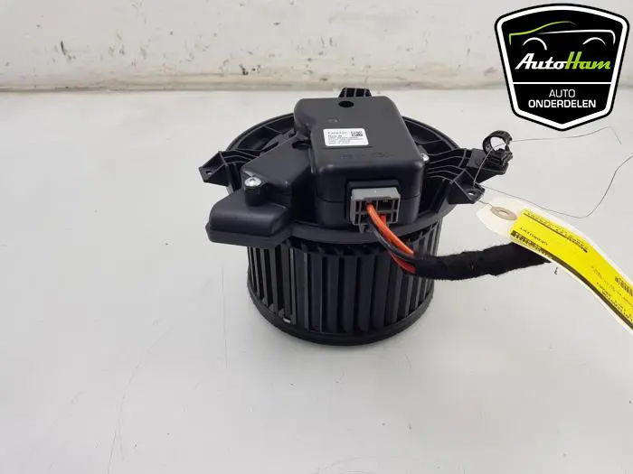 Kachel Ventilatiemotor Tesla Model 3