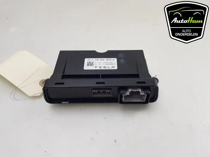 Handrem Module Tesla Model S