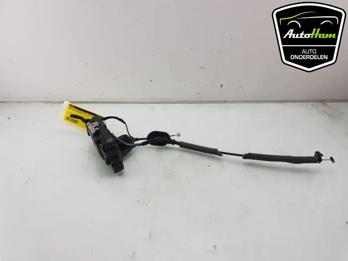 Deurslot Mechaniek 4Deurs links-voor Ford Puma