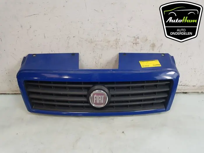 Grille Fiat Doblo