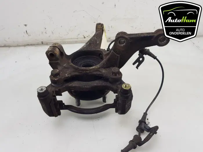 Fusee links-voor Hyundai I10