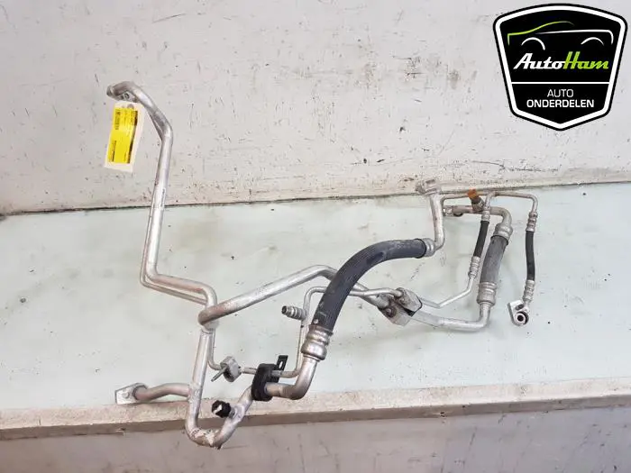Airco Leiding Tesla Model X