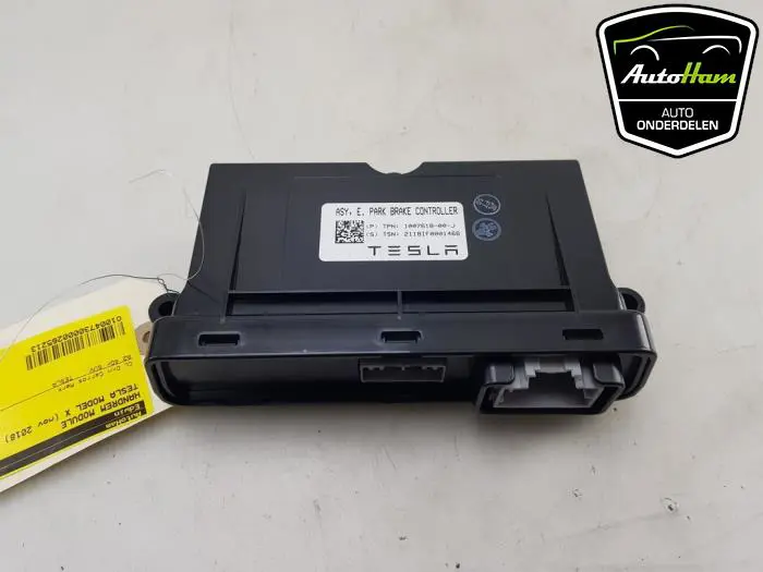 Handrem Module Tesla Model X