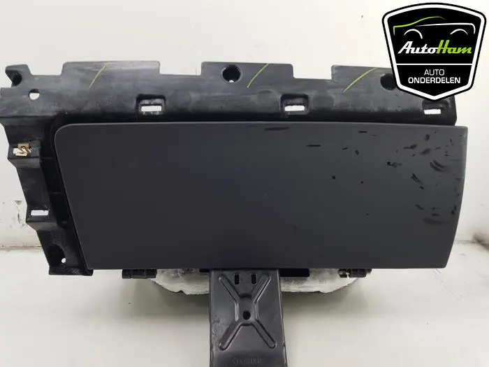 Dashboardkastje Tesla Model X