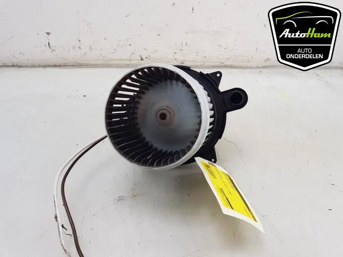 Kachel Ventilatiemotor Dacia Lodgy