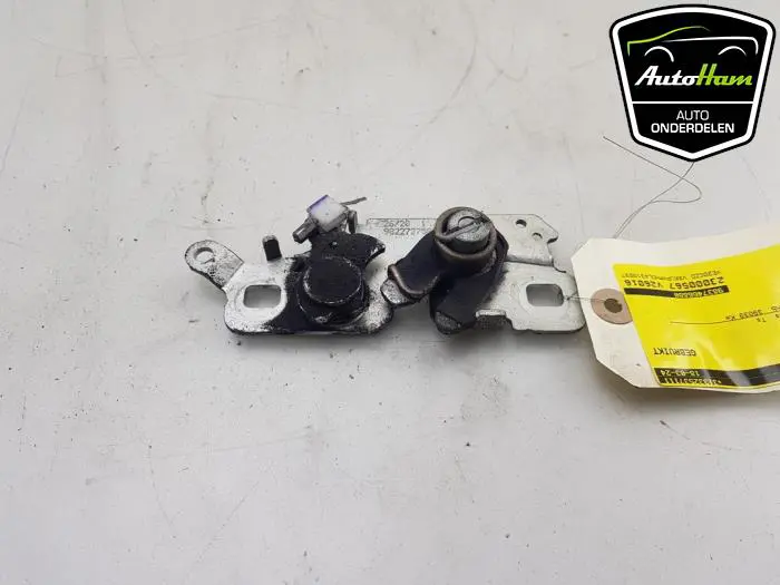 Slotmechaniek Motorkap Opel Corsa