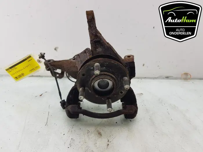 Fusee links-voor Hyundai I10
