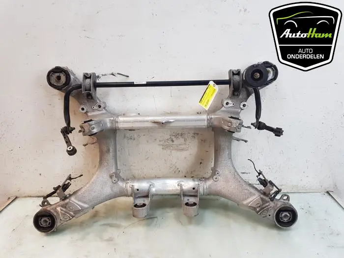 Subframe BMW M8