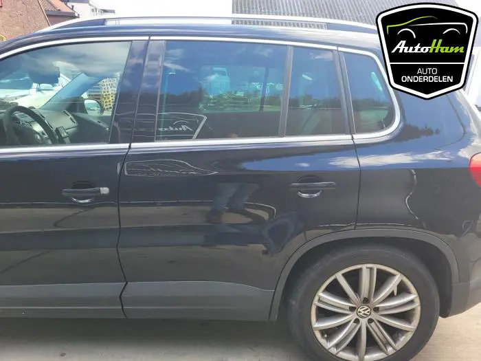 Portier 4Deurs links-achter Volkswagen Tiguan