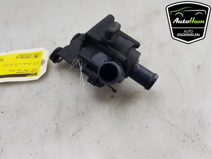 Extra waterpomp Ford C-Max