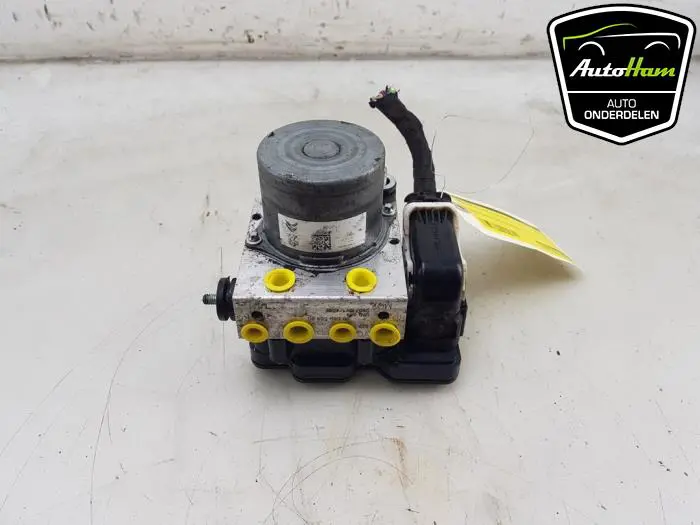 ABS Pomp Toyota Pro-Ace
