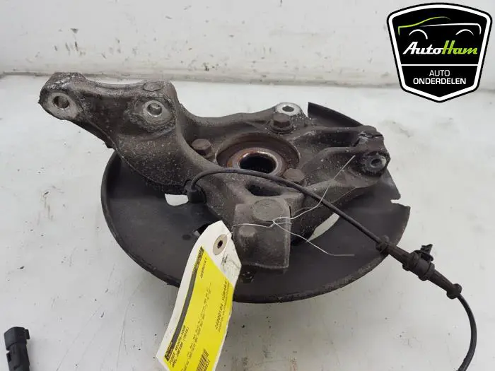 Fusee rechts-voor Opel Zafira C