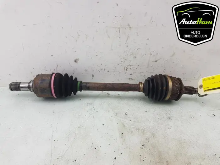 Aandrijfas links-voor Mazda 3.