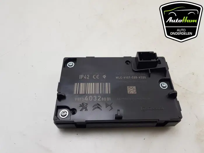 Draadloze oplader Peugeot 208