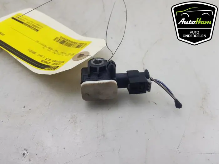 Airbag Sensor Mercedes CLA