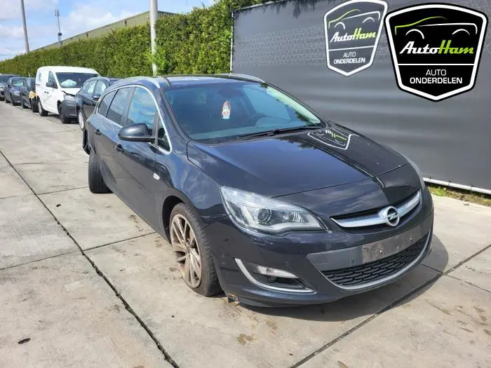 Scherm rechts-voor Opel Astra