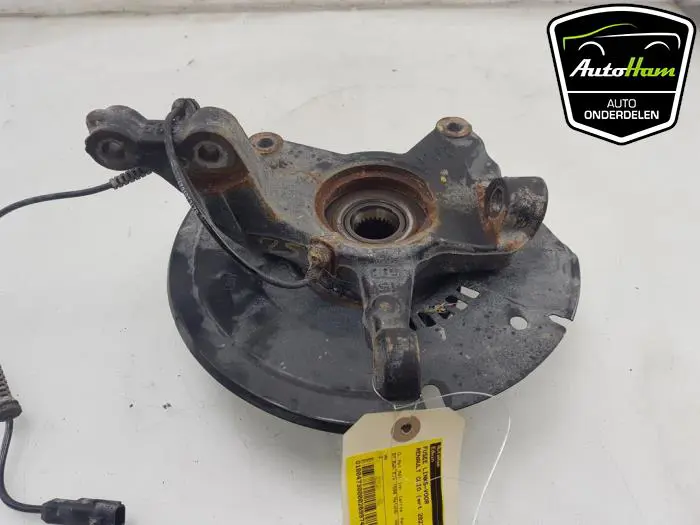 Fusee links-voor Renault Clio